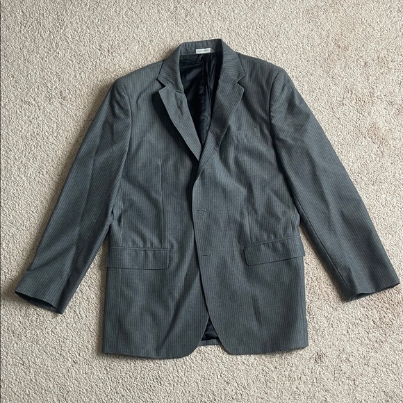 Merona Gray Pinstripe Men's Suit - Picture 2 of 8